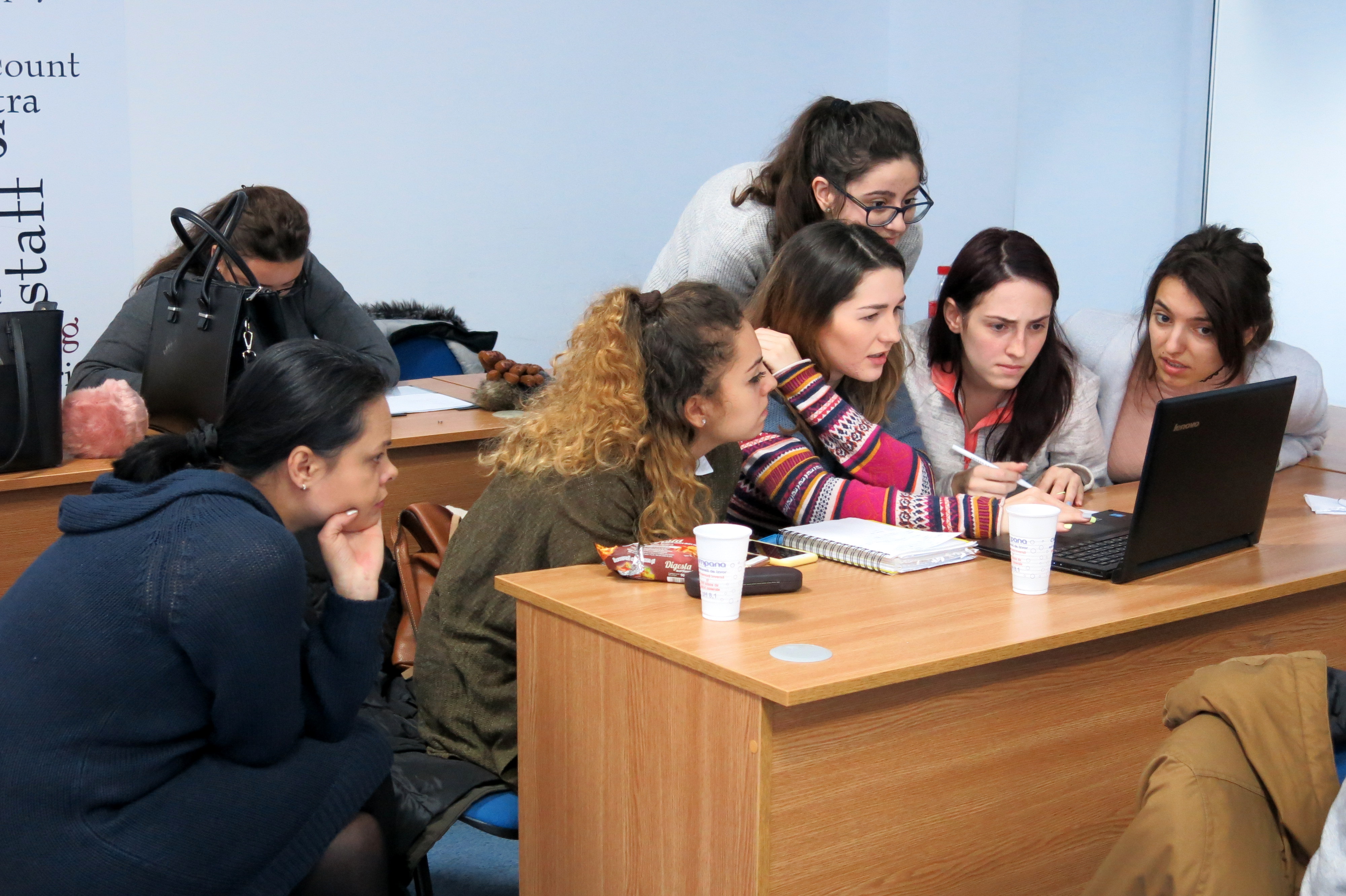 Students at the Romanian-American University learn Bitcoin