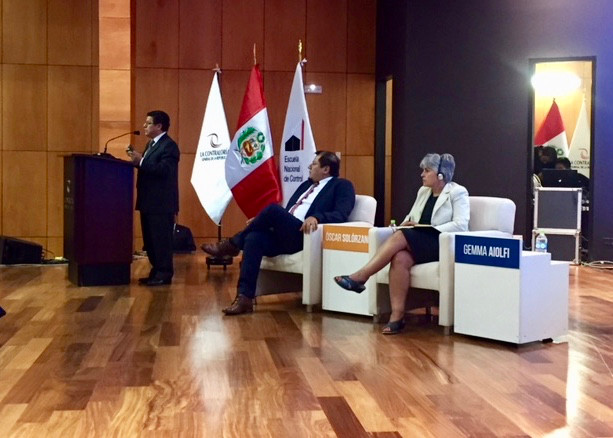 Gemma Aiolfi on stage at a conference